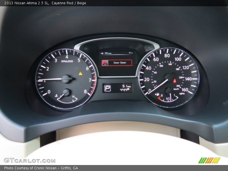 Cayenne Red / Beige 2013 Nissan Altima 2.5 SL