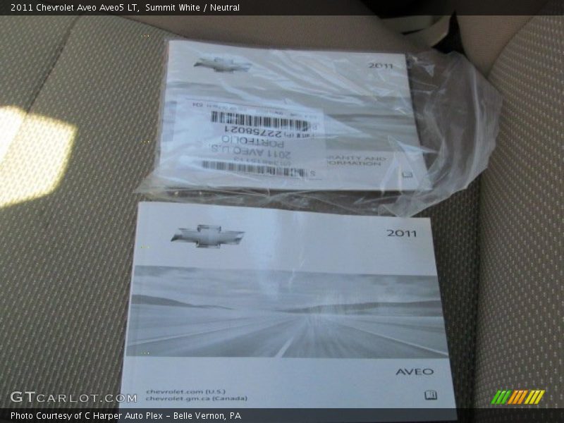 Summit White / Neutral 2011 Chevrolet Aveo Aveo5 LT