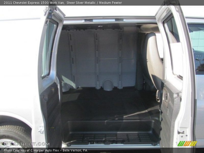 Sheer Silver Metallic / Medium Pewter 2011 Chevrolet Express 1500 Work Van