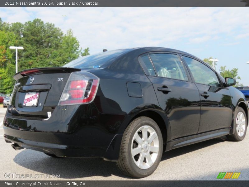 Super Black / Charcoal 2012 Nissan Sentra 2.0 SR