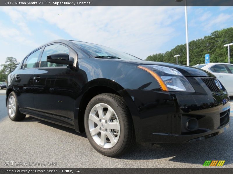 Super Black / Charcoal 2012 Nissan Sentra 2.0 SR