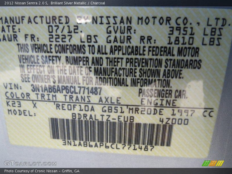 Brilliant Silver Metallic / Charcoal 2012 Nissan Sentra 2.0 S