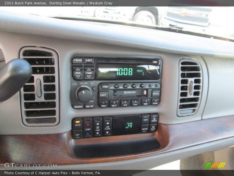 Controls of 2001 Park Avenue 