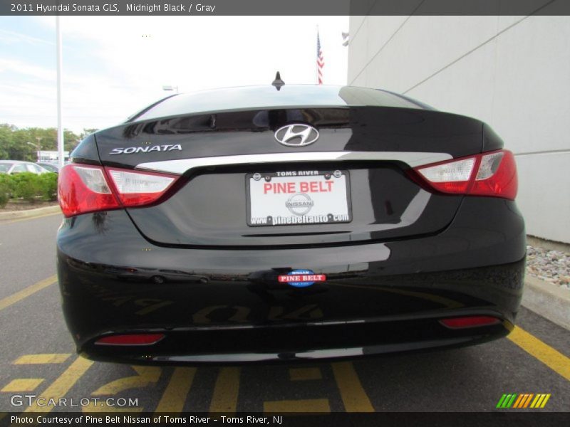 Midnight Black / Gray 2011 Hyundai Sonata GLS