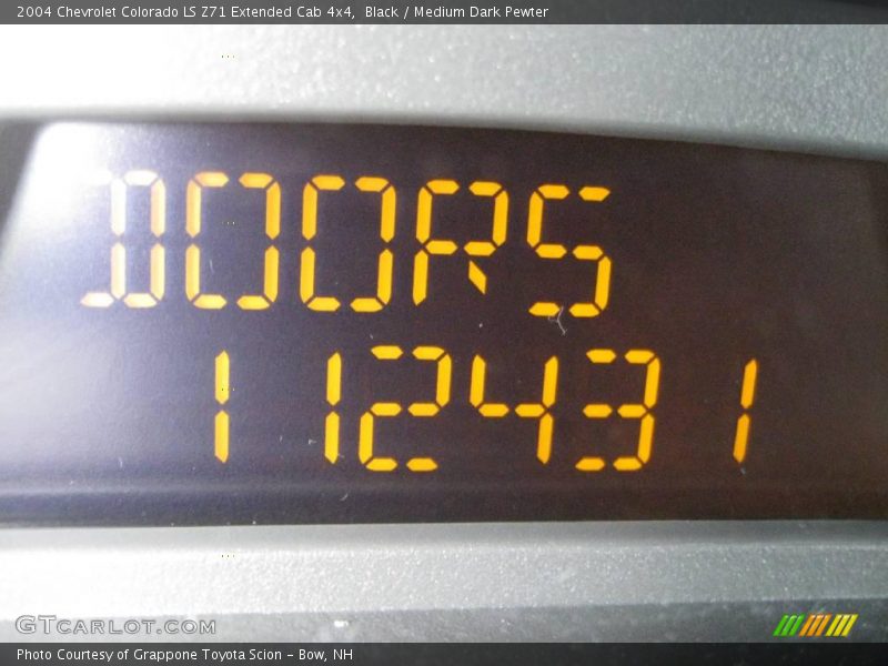 Black / Medium Dark Pewter 2004 Chevrolet Colorado LS Z71 Extended Cab 4x4