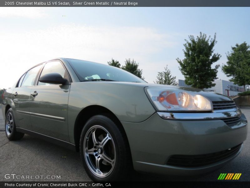 Silver Green Metallic / Neutral Beige 2005 Chevrolet Malibu LS V6 Sedan