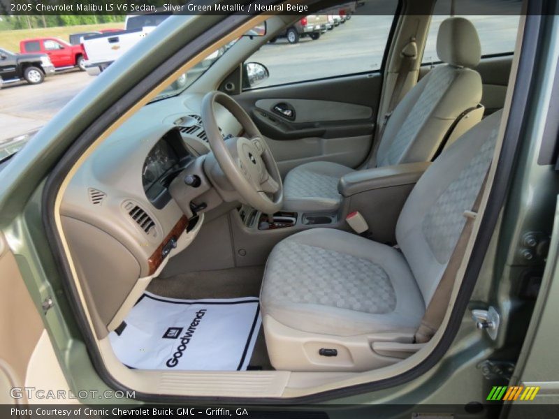 Front Seat of 2005 Malibu LS V6 Sedan