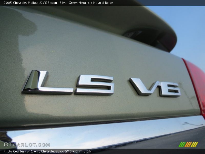 LS V6 - 2005 Chevrolet Malibu LS V6 Sedan