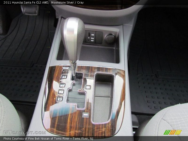 Moonstone Silver / Gray 2011 Hyundai Santa Fe GLS AWD