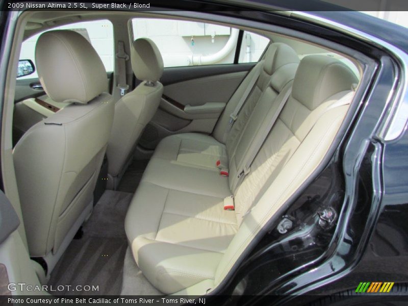 Super Black / Blond 2009 Nissan Altima 2.5 SL