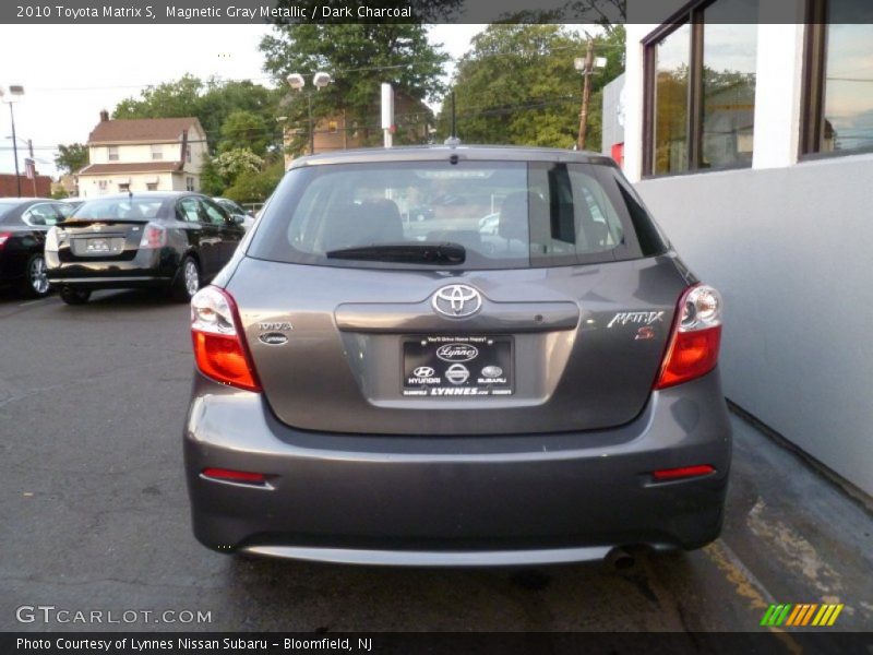 Magnetic Gray Metallic / Dark Charcoal 2010 Toyota Matrix S