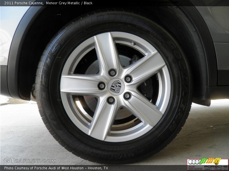 Meteor Grey Metallic / Black 2011 Porsche Cayenne