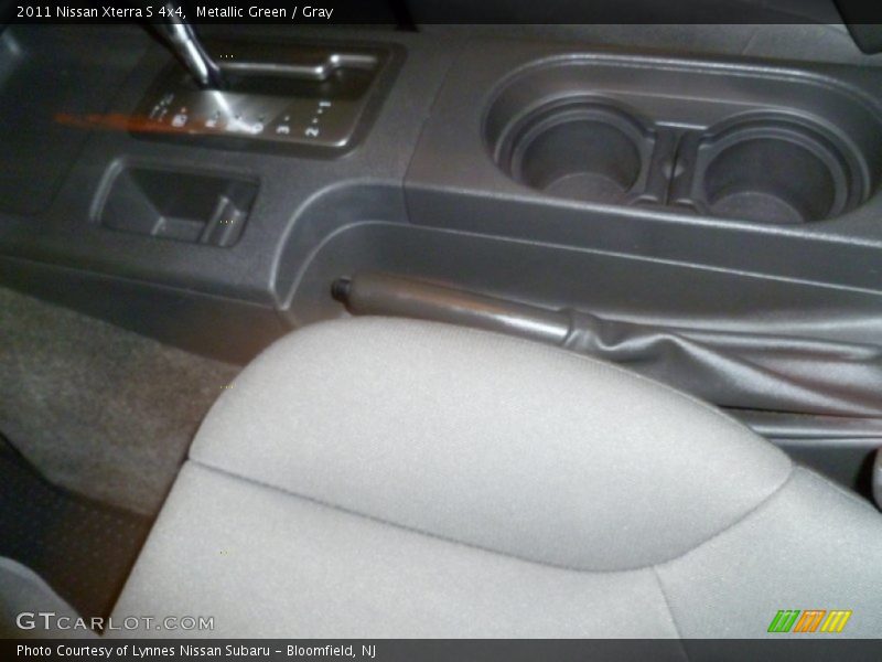 Metallic Green / Gray 2011 Nissan Xterra S 4x4
