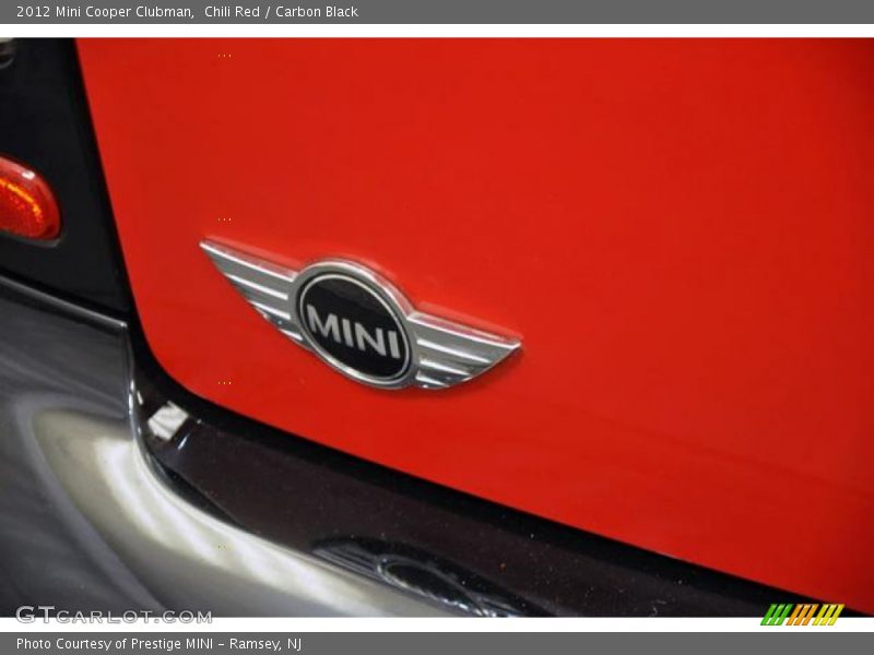 Chili Red / Carbon Black 2012 Mini Cooper Clubman