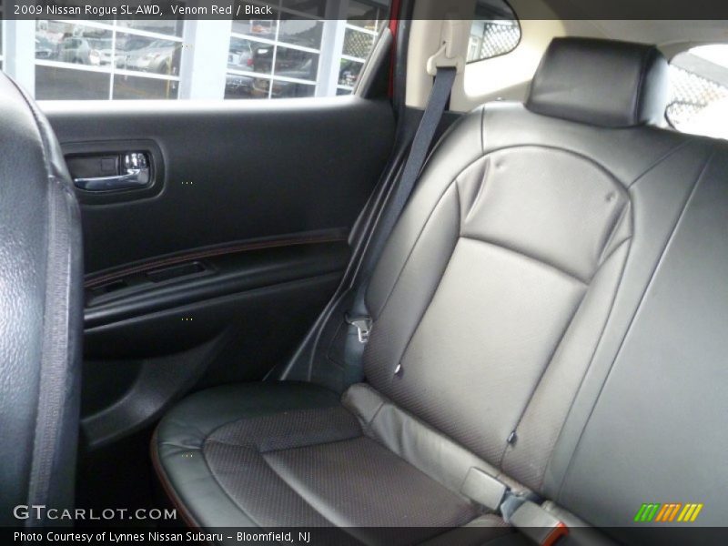 Venom Red / Black 2009 Nissan Rogue SL AWD