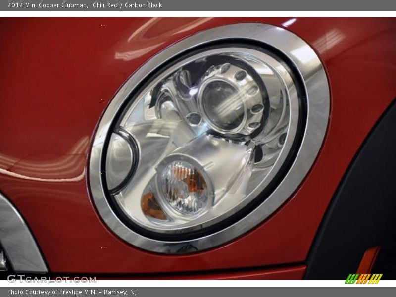 Chili Red / Carbon Black 2012 Mini Cooper Clubman