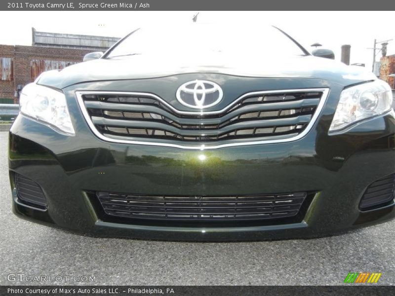 Spruce Green Mica / Ash 2011 Toyota Camry LE