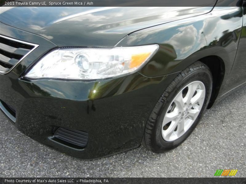 Spruce Green Mica / Ash 2011 Toyota Camry LE