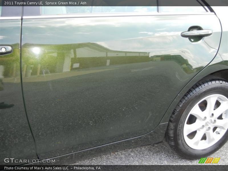 Spruce Green Mica / Ash 2011 Toyota Camry LE