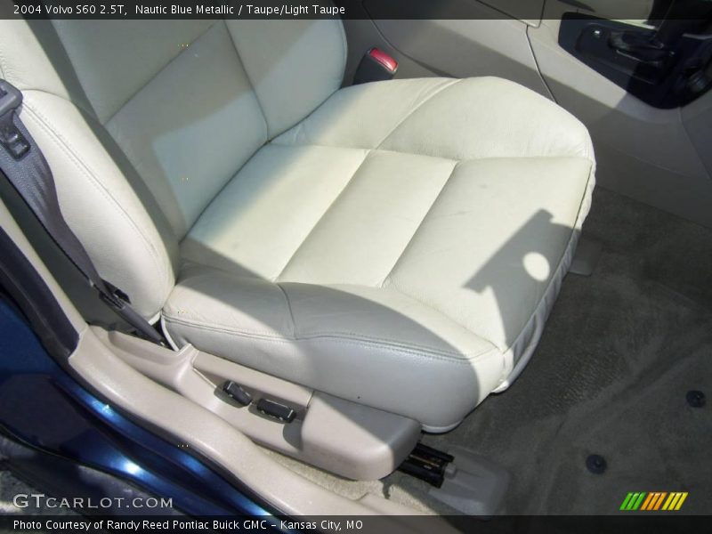 Nautic Blue Metallic / Taupe/Light Taupe 2004 Volvo S60 2.5T