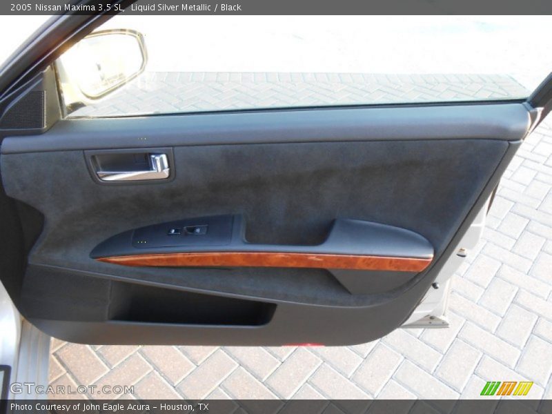 Liquid Silver Metallic / Black 2005 Nissan Maxima 3.5 SL