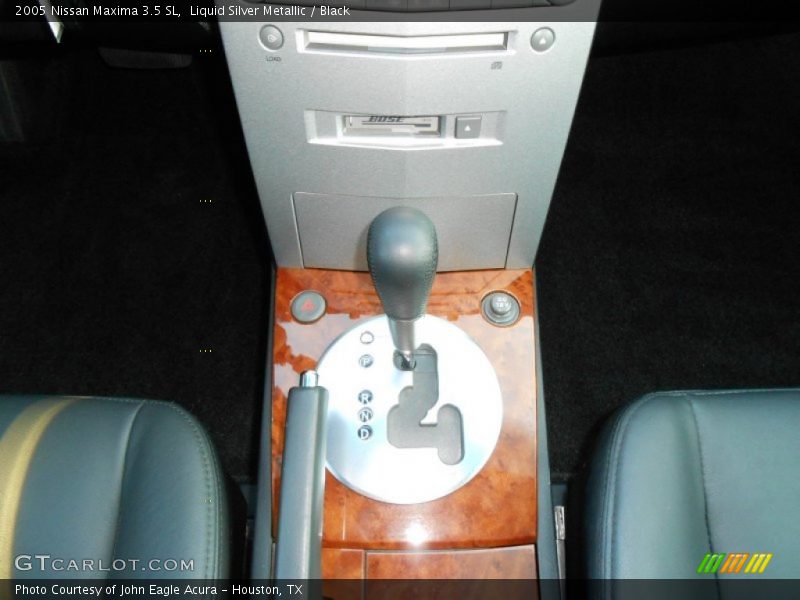 Liquid Silver Metallic / Black 2005 Nissan Maxima 3.5 SL