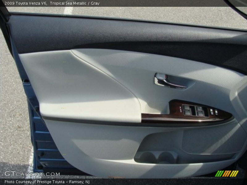 Tropical Sea Metallic / Gray 2009 Toyota Venza V6