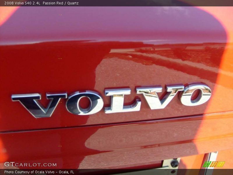 Passion Red / Quartz 2008 Volvo S40 2.4i