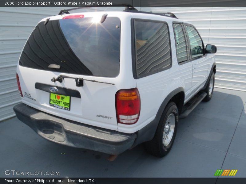 Oxford White / Medium Graphite 2000 Ford Explorer Sport