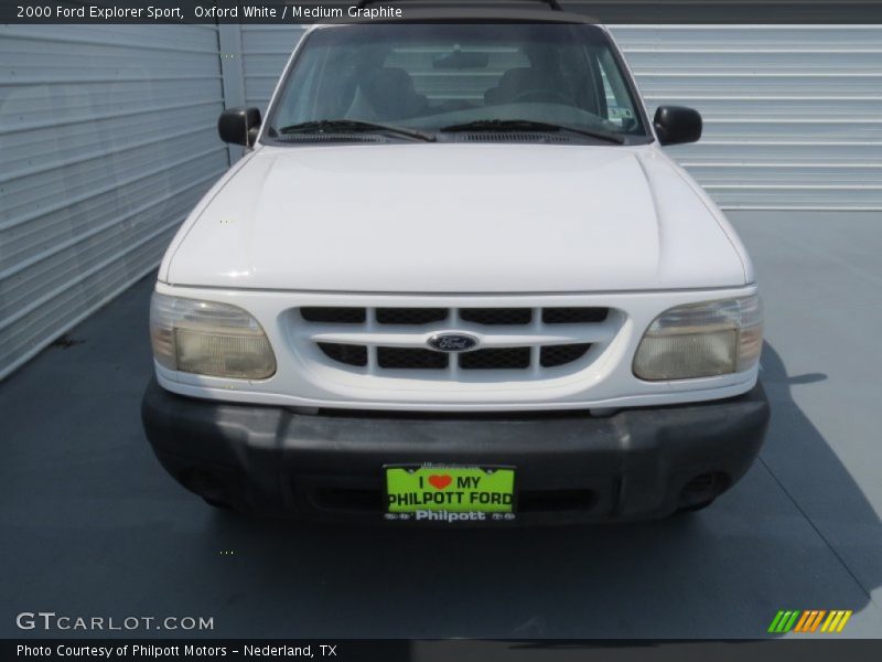 Oxford White / Medium Graphite 2000 Ford Explorer Sport