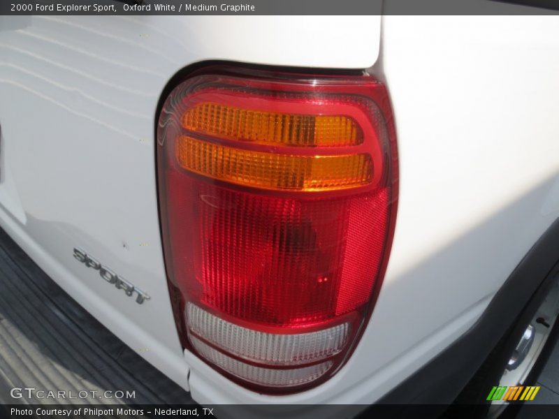 Oxford White / Medium Graphite 2000 Ford Explorer Sport