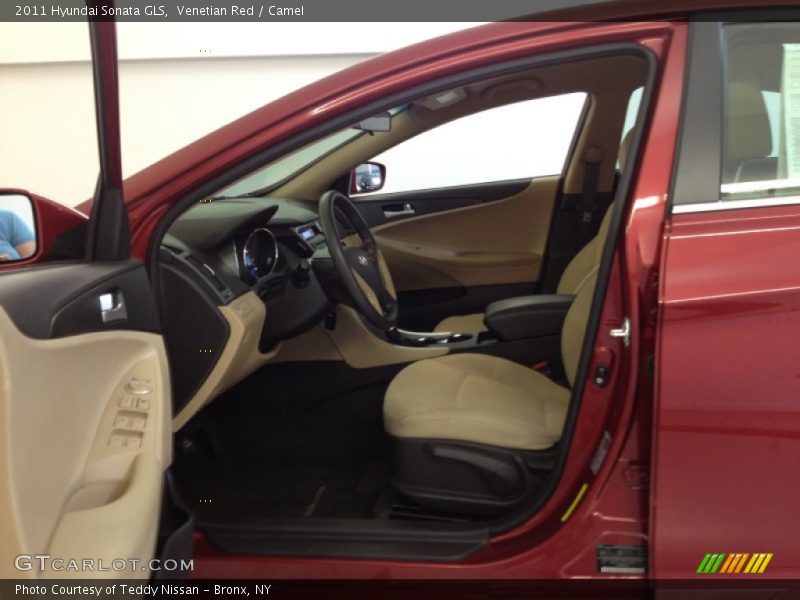 Venetian Red / Camel 2011 Hyundai Sonata GLS