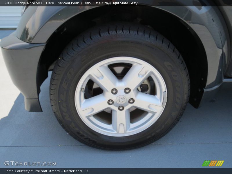 Dark Charcoal Pearl / Dark Slate Gray/Light Slate Gray 2010 Dodge Nitro SXT