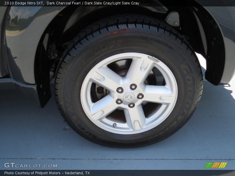 Dark Charcoal Pearl / Dark Slate Gray/Light Slate Gray 2010 Dodge Nitro SXT