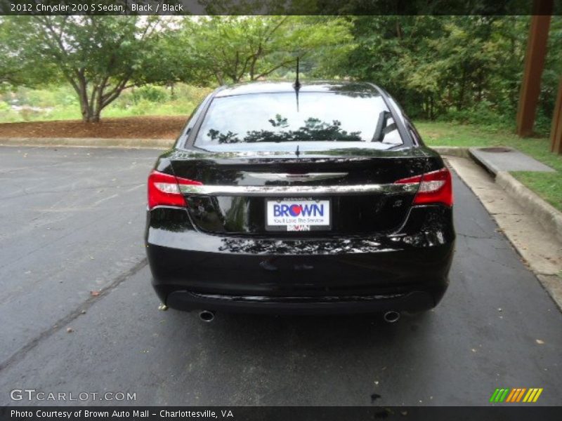 Black / Black 2012 Chrysler 200 S Sedan