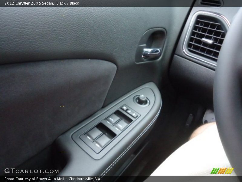Black / Black 2012 Chrysler 200 S Sedan
