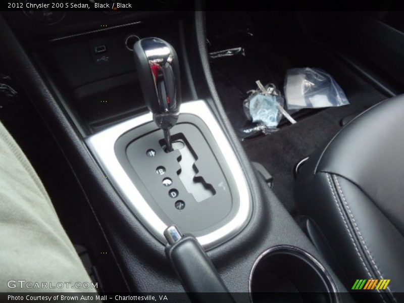 Black / Black 2012 Chrysler 200 S Sedan