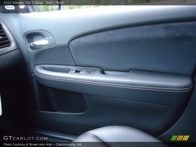 Black / Black 2012 Chrysler 200 S Sedan