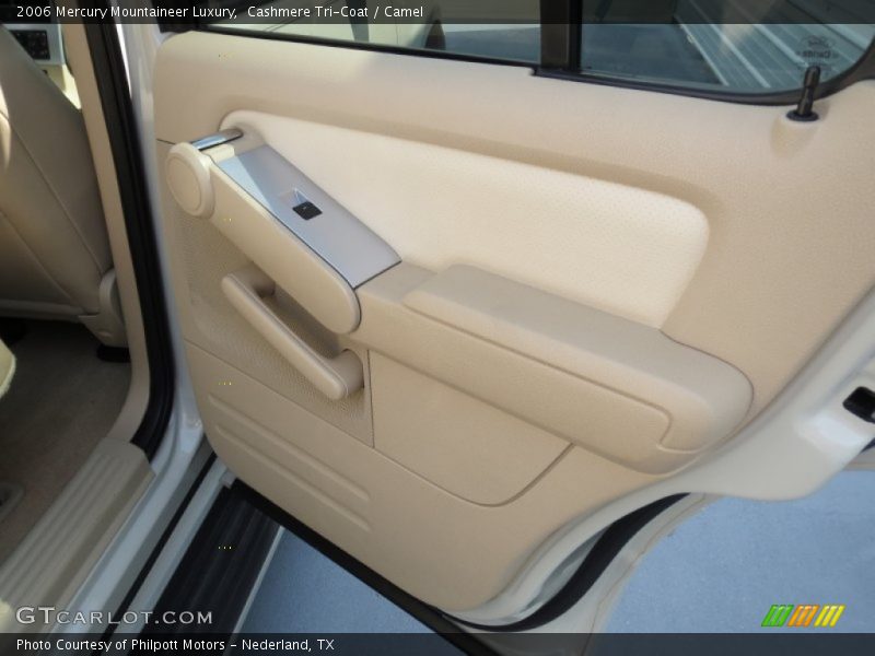 Cashmere Tri-Coat / Camel 2006 Mercury Mountaineer Luxury
