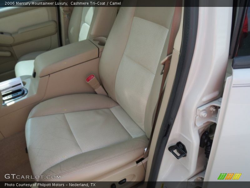 Cashmere Tri-Coat / Camel 2006 Mercury Mountaineer Luxury