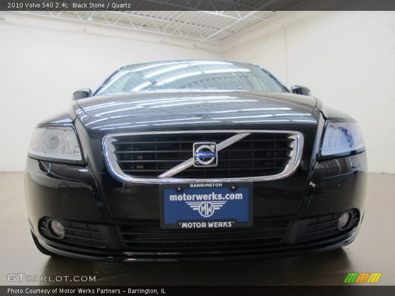 Black Stone / Quartz 2010 Volvo S40 2.4i