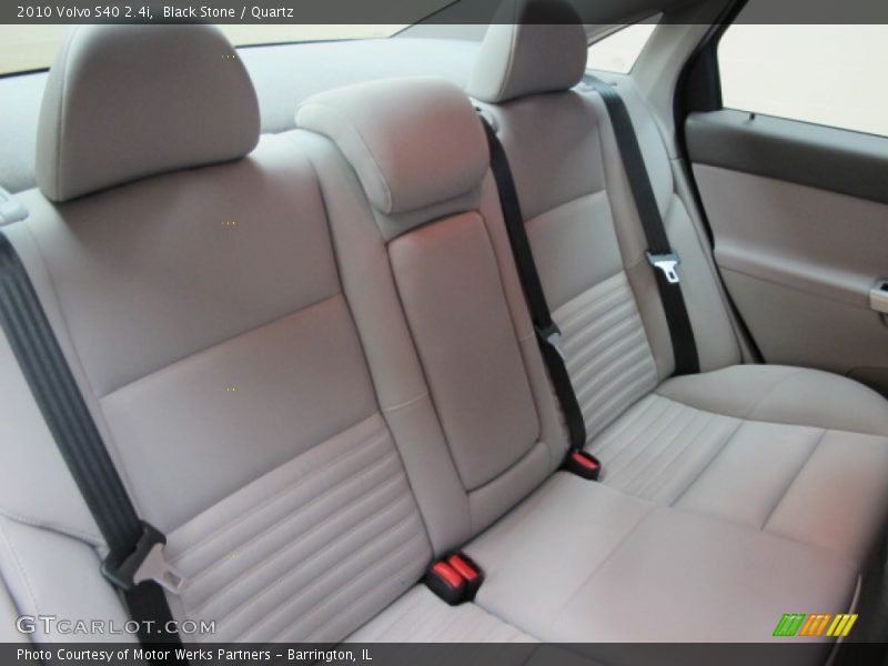 Black Stone / Quartz 2010 Volvo S40 2.4i