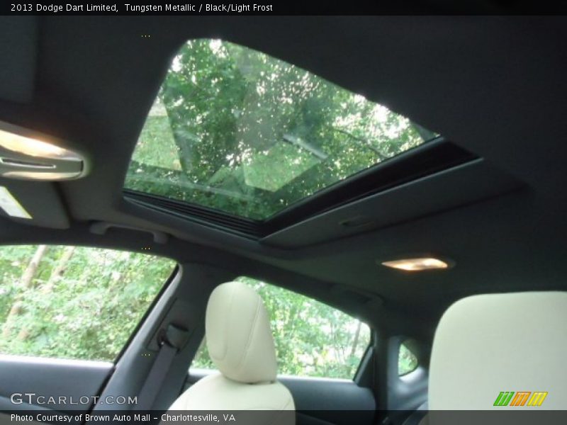 Sunroof of 2013 Dart Limited