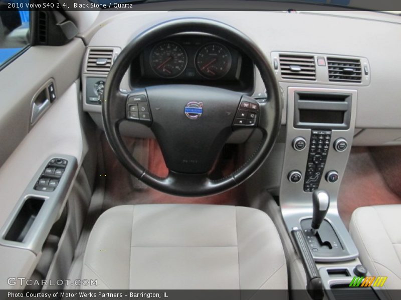 Black Stone / Quartz 2010 Volvo S40 2.4i