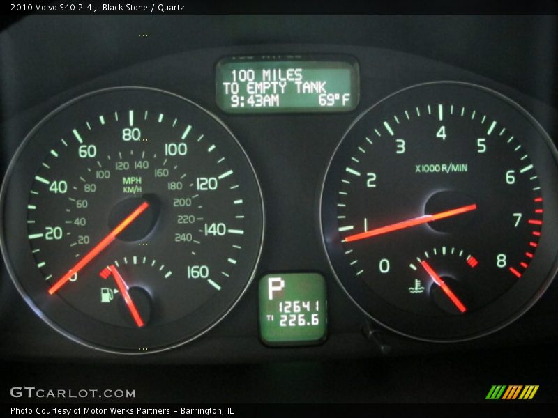 Black Stone / Quartz 2010 Volvo S40 2.4i