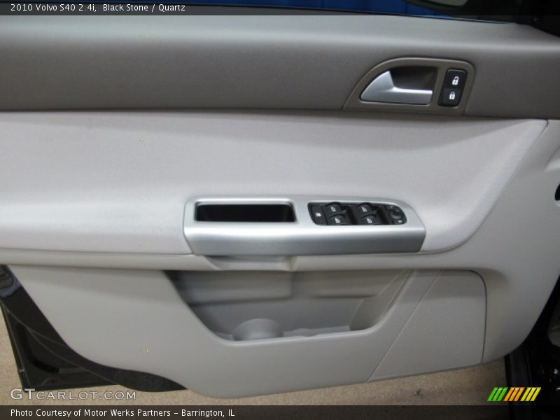 Black Stone / Quartz 2010 Volvo S40 2.4i