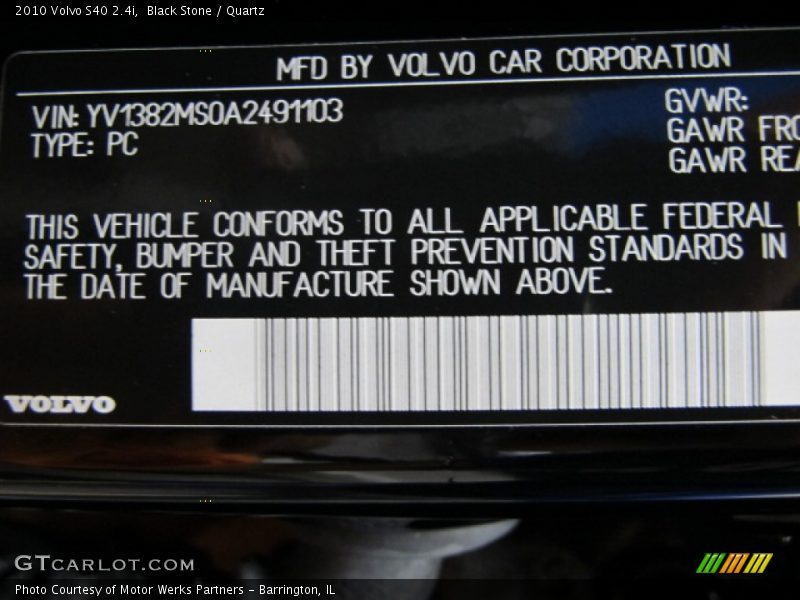 Black Stone / Quartz 2010 Volvo S40 2.4i