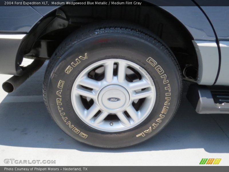 Medium Wedgewood Blue Metallic / Medium Flint Gray 2004 Ford Expedition XLT