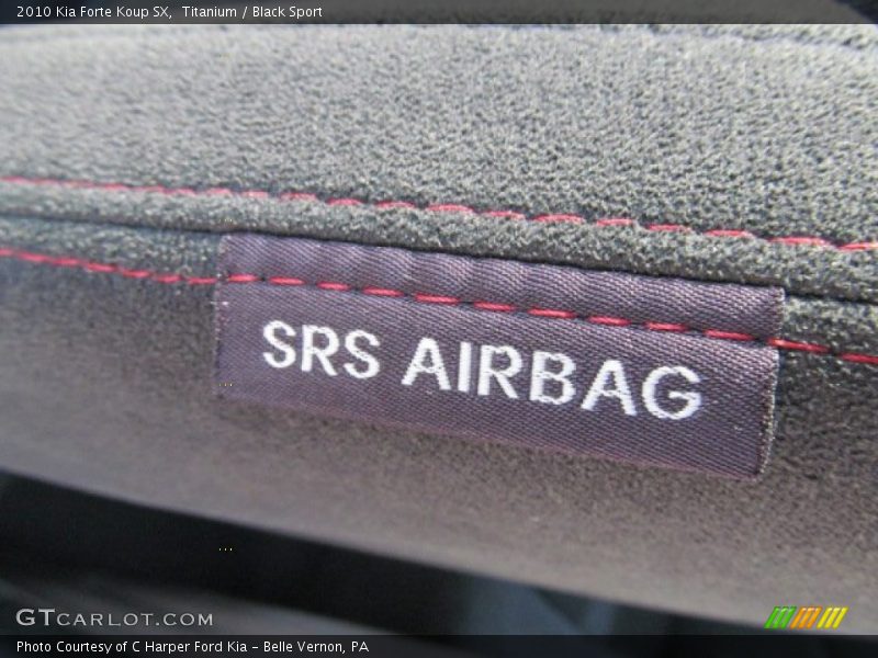 Titanium / Black Sport 2010 Kia Forte Koup SX