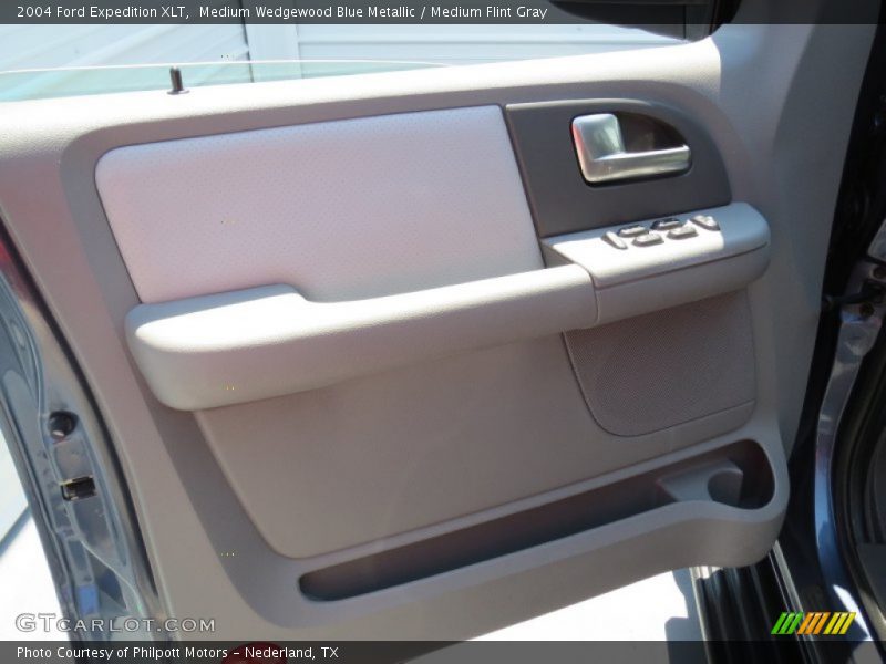 Medium Wedgewood Blue Metallic / Medium Flint Gray 2004 Ford Expedition XLT